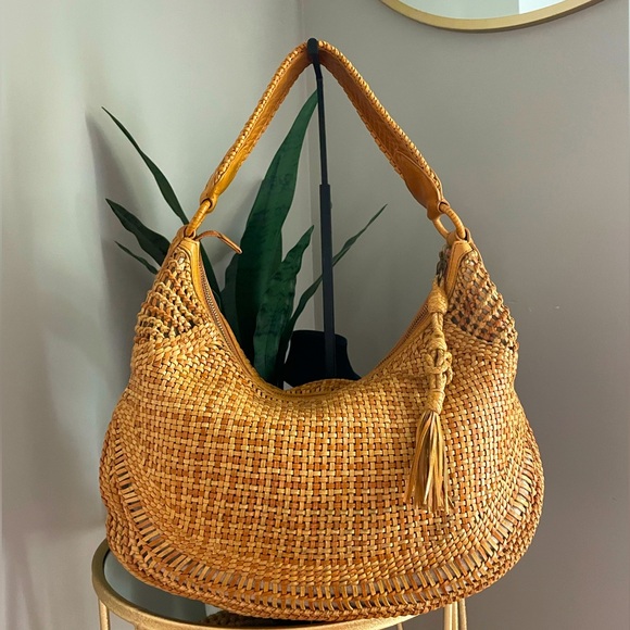 RARE Cole Haan Basket Weave Leather Hobo - Picture 1 of 8